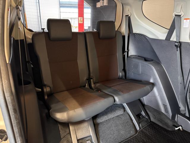 シエンタ ハイブリッドＧ　クエロ　９インチナビ　アラウンドビューモニター　モデリスタ１７インチＡＷ　両側Ｐスライドドア　クルコン　Ｂカメラ　ハーフレザーシート　レーンアシスト　ステアリングヒーター　シートヒーター　ＵＳＢ　ＢＴ（35枚目）