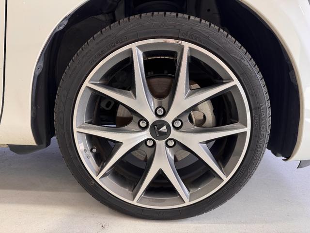 シエンタ ハイブリッドＧ　クエロ　９インチナビ　アラウンドビューモニター　モデリスタ１７インチＡＷ　両側Ｐスライドドア　クルコン　Ｂカメラ　ハーフレザーシート　レーンアシスト　ステアリングヒーター　シートヒーター　ＵＳＢ　ＢＴ（45枚目）