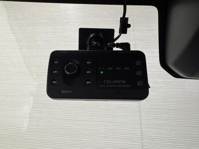 N-VAN G・ホンダセンシング パイオニアナビ Bカメラ 両サイドカメラ レーダークルーズコントロール レーンアシスト パーキングセンサー 衝突軽減ブレーキ ドライブレコーダー Bluetooth 横滑り防止 フルフラット(13枚目)