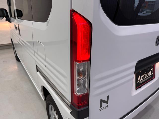 N-VAN G・ホンダセンシング パイオニアナビ Bカメラ 両サイドカメラ レーダークルーズコントロール レーンアシスト パーキングセンサー 衝突軽減ブレーキ ドライブレコーダー Bluetooth 横滑り防止 フルフラット(38枚目)