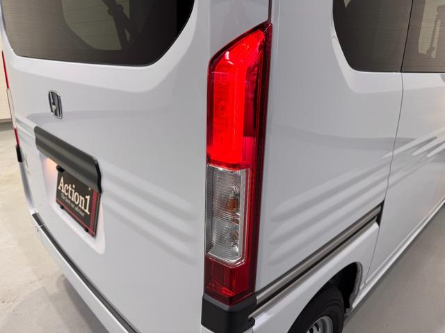 N-VAN G・ホンダセンシング パイオニアナビ Bカメラ 両サイドカメラ レーダークルーズコントロール レーンアシスト パーキングセンサー 衝突軽減ブレーキ ドライブレコーダー Bluetooth 横滑り防止 フルフラット(39枚目)