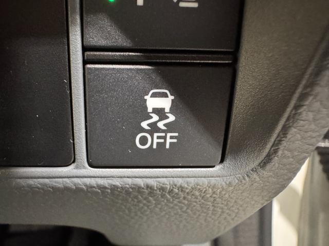 N-VAN G・ホンダセンシング パイオニアナビ Bカメラ 両サイドカメラ レーダークルーズコントロール レーンアシスト パーキングセンサー 衝突軽減ブレーキ ドライブレコーダー Bluetooth 横滑り防止 フルフラット(55枚目)