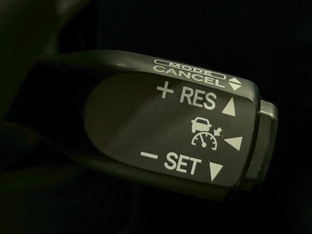 ハリアー プレミアム　アドバンスドパッケージ　黒革　サンルーフ　全周囲カメラ　ＪＢＬサウンド　ＬＥＤヘッド　シートヒーター　レーダークルーズ　パワーバックドア　コーナーセンサー　パワーシート　シートメモリ―　メーカーナビ　オートハイビーム　ＥＴＣ（15枚目）