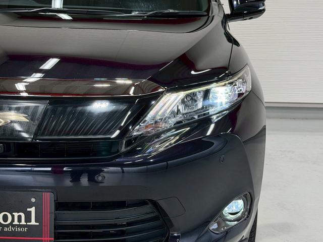 ハリアー プレミアム　アドバンスドパッケージ　黒革　サンルーフ　全周囲カメラ　ＪＢＬサウンド　ＬＥＤヘッド　シートヒーター　レーダークルーズ　パワーバックドア　コーナーセンサー　パワーシート　シートメモリ―　メーカーナビ　オートハイビーム　ＥＴＣ（22枚目）