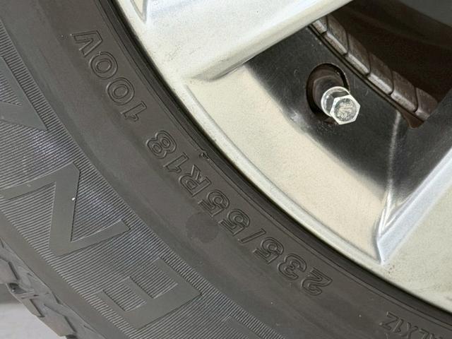 ハリアー プレミアム　アドバンスドパッケージ　黒革　サンルーフ　全周囲カメラ　ＪＢＬサウンド　ＬＥＤヘッド　シートヒーター　レーダークルーズ　パワーバックドア　コーナーセンサー　パワーシート　シートメモリ―　メーカーナビ　オートハイビーム　ＥＴＣ（29枚目）