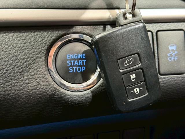 ハリアー プレミアム　アドバンスドパッケージ　黒革　サンルーフ　全周囲カメラ　ＪＢＬサウンド　ＬＥＤヘッド　シートヒーター　レーダークルーズ　パワーバックドア　コーナーセンサー　パワーシート　シートメモリ―　メーカーナビ　オートハイビーム　ＥＴＣ（46枚目）