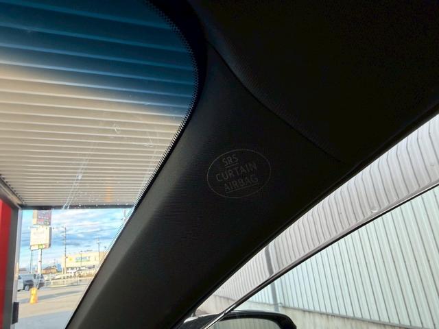 ハリアー プレミアム　アドバンスドパッケージ　黒革　サンルーフ　全周囲カメラ　ＪＢＬサウンド　ＬＥＤヘッド　シートヒーター　レーダークルーズ　パワーバックドア　コーナーセンサー　パワーシート　シートメモリ―　メーカーナビ　オートハイビーム　ＥＴＣ（73枚目）