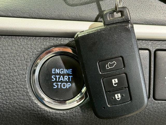 ハリアー プレミアム 純正エアロ REALハンドル ハーフレザー クルーズコントロール パワーバックドア バックカメラ レーンキープアシスト オートハイビーム ETC パワーシート 純正ナビ LED 純正18インチAW(16枚目)