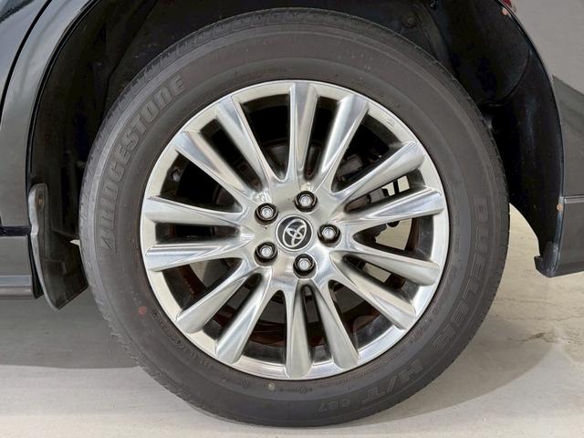 ハリアー プレミアム 純正エアロ REALハンドル ハーフレザー クルーズコントロール パワーバックドア バックカメラ レーンキープアシスト オートハイビーム ETC パワーシート 純正ナビ LED 純正18インチAW(31枚目)