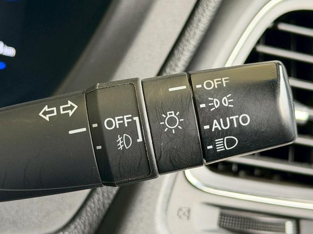 各種オートローンもご用意しております。頭金０円から審査可能。１２回から１２０回までお支払回数がお選び頂けます。中古車から新車すべてにご利用頂けます。お気軽にスタッフへご相談ください。