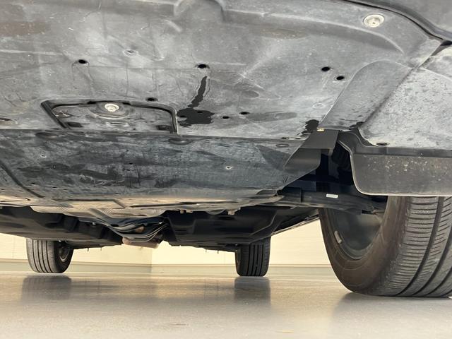 ＣＸ－８ ＸＤ　Ｌパッケージ　茶革　ＢＯＳＥ　後席モニター　全周囲カメラ　パワーバックドア　シートヒーター　ステアリングヒーター　コーナーセンサー　レーダークルーズ　ヘッドアップディスプレイ　ＢＳＭ　ＵＳＢポート　ルーフレール（36枚目）