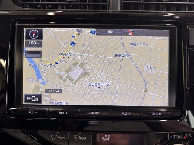 アクア Ｇ　純正９インチナビ　ＥＴＣ　レーンアシスト　衝突軽減ブレーキ　Ｂｌｕｅｔｏｏｔｈ　フルセグＴＶ　オートハイビーム　セーフティセンス　　ＤＶＤ　ＣＤ　プッシュスタート　スマートキー　オートエアコン（8枚目）