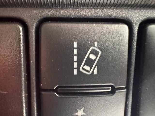 アクア Ｇ　純正９インチナビ　ＥＴＣ　レーンアシスト　衝突軽減ブレーキ　Ｂｌｕｅｔｏｏｔｈ　フルセグＴＶ　オートハイビーム　セーフティセンス　　ＤＶＤ　ＣＤ　プッシュスタート　スマートキー　オートエアコン（14枚目）