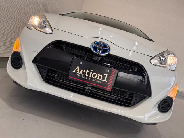 アクア Ｇ　純正９インチナビ　ＥＴＣ　レーンアシスト　衝突軽減ブレーキ　Ｂｌｕｅｔｏｏｔｈ　フルセグＴＶ　オートハイビーム　セーフティセンス　　ＤＶＤ　ＣＤ　プッシュスタート　スマートキー　オートエアコン（31枚目）