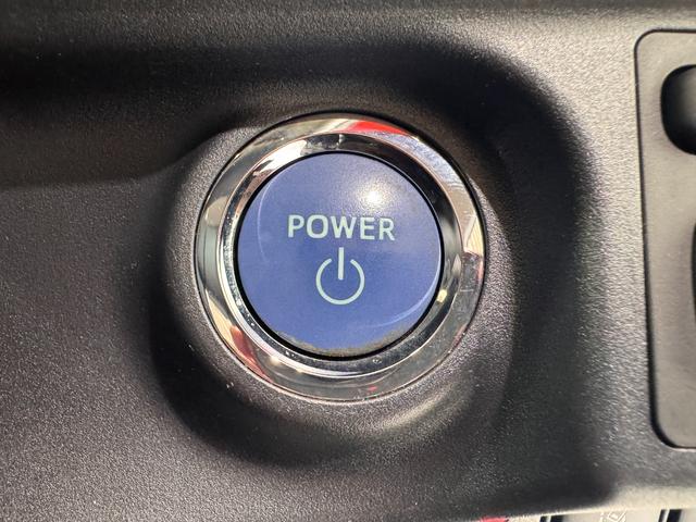 アクア Ｇ　純正９インチナビ　ＥＴＣ　レーンアシスト　衝突軽減ブレーキ　Ｂｌｕｅｔｏｏｔｈ　フルセグＴＶ　オートハイビーム　セーフティセンス　　ＤＶＤ　ＣＤ　プッシュスタート　スマートキー　オートエアコン（52枚目）