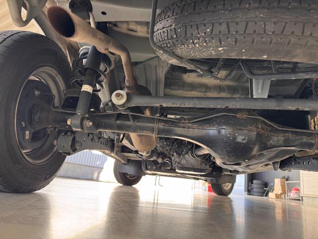 ハイゼットカーゴ スペシャルＳＡＩＩＩ　純正ナビ　スマートアシスト　ＥＴＣ　衝突軽減ブレーキ　オートハイビーム　Ｂｌｕｅｔｏｏｔｈ　テレビ　ＤＶＤ　ＣＤ　スライドドア　アイドリングストップ　キーレスキー　エアコン　横滑り防止（37枚目）