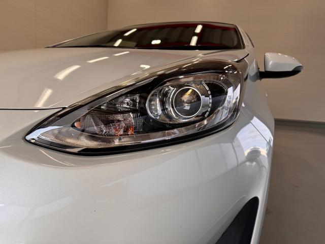 アクア Ｓ　メモリーナビ　Ｂｌｕｅｔｏｏｔｈ　エンジンスターター　横滑り防止　ステアリングリモコン　キーレスキー　ＤＶＤ　ＣＤ　電動格納ミラー　オートエアコン　パワーウインドウ（53枚目）