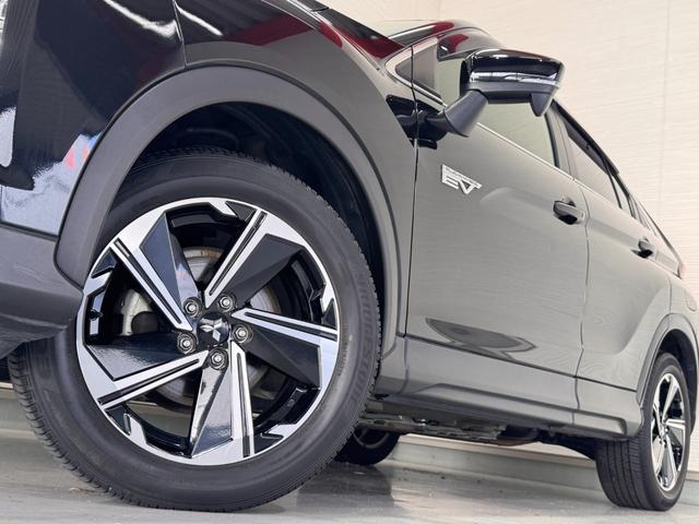 エクリプスクロスＰＨＥＶ Ｇ　ｅ－Ａｓｓｉｓｔ　レーダークルーズコントロール　シートーヒーター　ＨＵＤ　ステアリングヒーター　ＢＳＭ　バックモニター　クリアランスソナー　充電ケーブル　フルセグ　パドルシフト　電動パーキングブレーキ（11枚目）