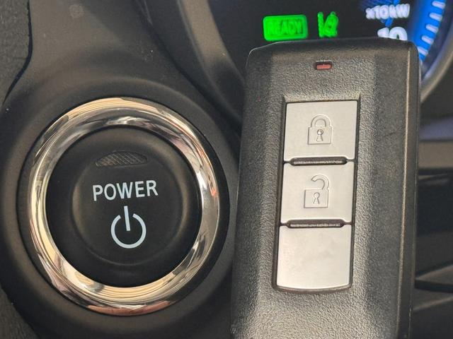 エクリプスクロスＰＨＥＶ Ｇ　ｅ－Ａｓｓｉｓｔ　レーダークルーズコントロール　シートーヒーター　ＨＵＤ　ステアリングヒーター　ＢＳＭ　バックモニター　クリアランスソナー　充電ケーブル　フルセグ　パドルシフト　電動パーキングブレーキ（15枚目）