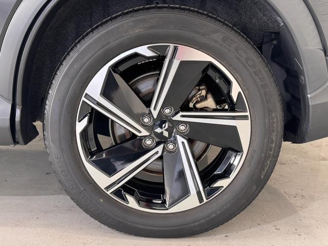 エクリプスクロスＰＨＥＶ Ｇ　ｅ－Ａｓｓｉｓｔ　レーダークルーズコントロール　シートーヒーター　ＨＵＤ　ステアリングヒーター　ＢＳＭ　バックモニター　クリアランスソナー　充電ケーブル　フルセグ　パドルシフト　電動パーキングブレーキ（23枚目）