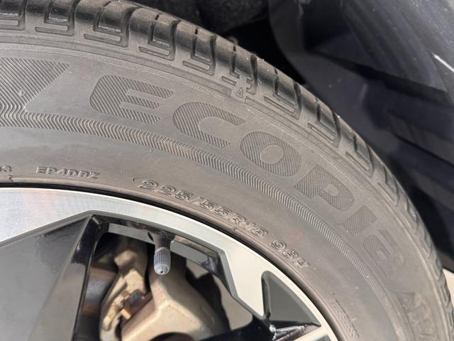 エクリプスクロスＰＨＥＶ Ｇ　ｅ－Ａｓｓｉｓｔ　レーダークルーズコントロール　シートーヒーター　ＨＵＤ　ステアリングヒーター　ＢＳＭ　バックモニター　クリアランスソナー　充電ケーブル　フルセグ　パドルシフト　電動パーキングブレーキ（24枚目）