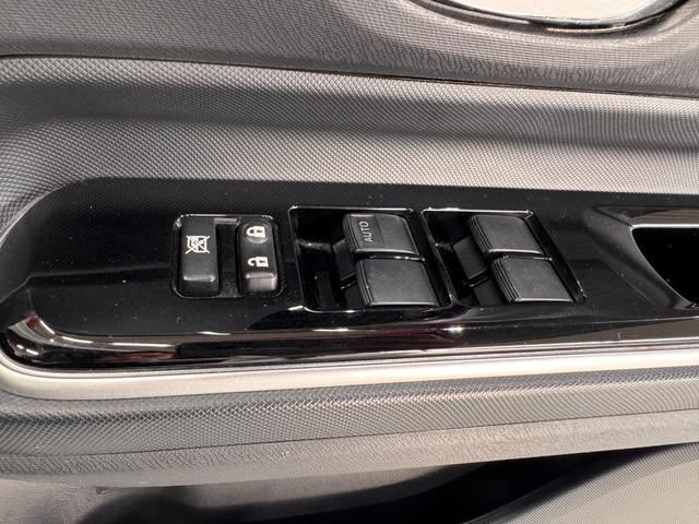 アクア G 純正ナビ クリアランスソナー ドラレコ クルーズコントロール ETC Bカメラ レーンアシスト 衝突軽減ブレーキ 社外17インチAW LEDヘッド Bluetooth フルセグTV シートカバー(45枚目)