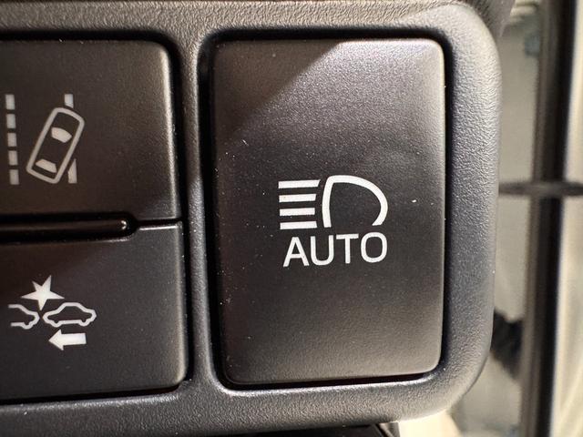 アクア G 純正ナビ クリアランスソナー ドラレコ クルーズコントロール ETC Bカメラ レーンアシスト 衝突軽減ブレーキ 社外17インチAW LEDヘッド Bluetooth フルセグTV シートカバー(46枚目)