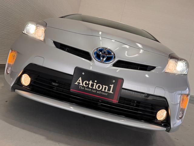 プリウス Ｓ　純正ナビ　バックカメラ　ＥＴＣ　ドライブレコーダー　Ｂｌｕｅｔｏｏｔｈ　フルセグＴＶ　ＤＶＤ　ＣＤ　純正１５インチＡＷ　ＨＩＤヘッドライト　オートライト　オートエアコン　プッシュスタート　スマートキー（30枚目）