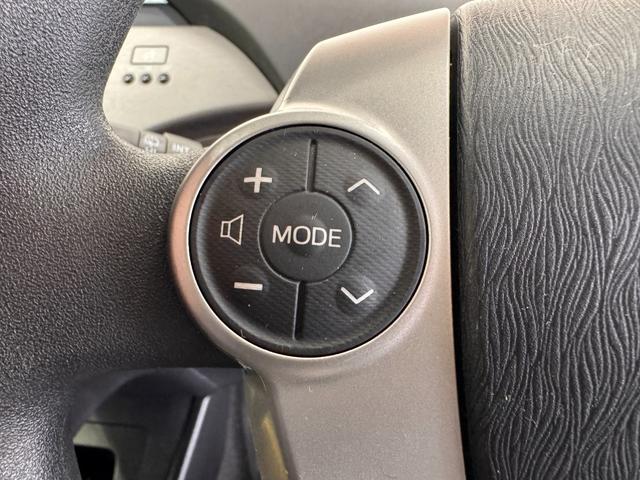 プリウス Ｓ　純正ナビ　バックカメラ　ＥＴＣ　ドライブレコーダー　Ｂｌｕｅｔｏｏｔｈ　フルセグＴＶ　ＤＶＤ　ＣＤ　純正１５インチＡＷ　ＨＩＤヘッドライト　オートライト　オートエアコン　プッシュスタート　スマートキー（49枚目）