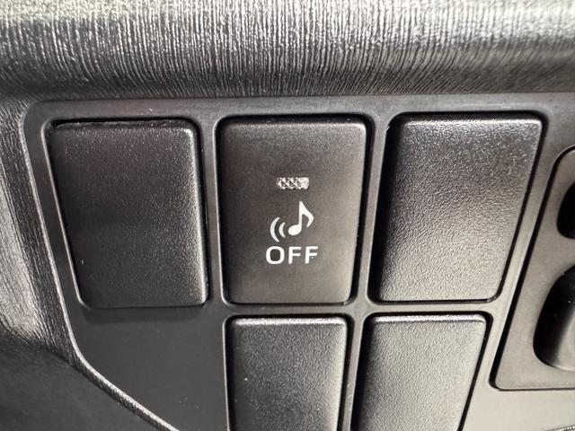 プリウス Ｓ　純正ナビ　バックカメラ　ＥＴＣ　ドライブレコーダー　Ｂｌｕｅｔｏｏｔｈ　フルセグＴＶ　ＤＶＤ　ＣＤ　純正１５インチＡＷ　ＨＩＤヘッドライト　オートライト　オートエアコン　プッシュスタート　スマートキー（54枚目）