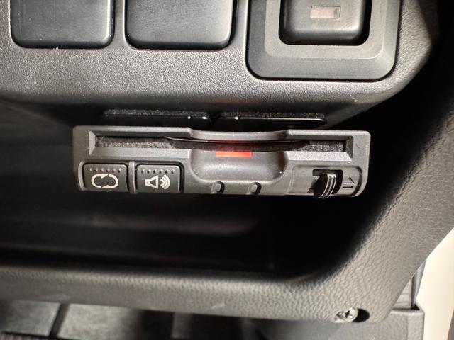 デイズ ハイウェイスター　Ｇ　純正ナビ　アラウンドビューモニター　ＥＴＣ　シートヒーター　アイドリングストップ　Ｂｌｕｅｔｏｏｔｈ　フルセグＴＶ　純正１５インチアルミ　ＨＩＤヘッドライト　プッシュスタート　スマートキー（14枚目）