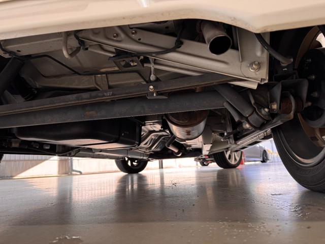 デイズ ハイウェイスター　Ｇ　純正ナビ　アラウンドビューモニター　ＥＴＣ　シートヒーター　アイドリングストップ　Ｂｌｕｅｔｏｏｔｈ　フルセグＴＶ　純正１５インチアルミ　ＨＩＤヘッドライト　プッシュスタート　スマートキー（39枚目）