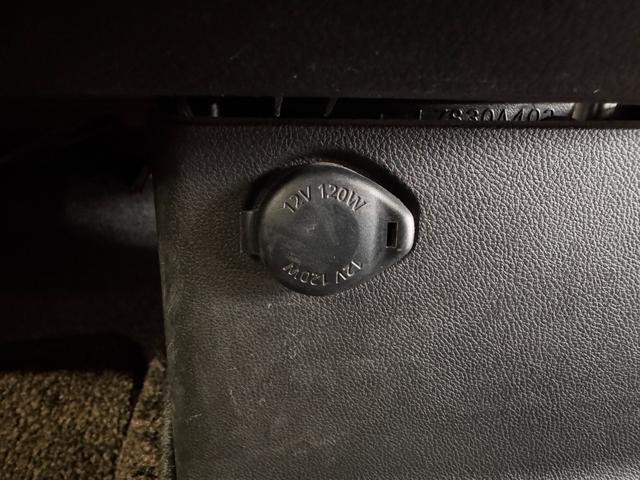 デイズ ハイウェイスター　Ｇ　純正ナビ　アラウンドビューモニター　ＥＴＣ　シートヒーター　アイドリングストップ　Ｂｌｕｅｔｏｏｔｈ　フルセグＴＶ　純正１５インチアルミ　ＨＩＤヘッドライト　プッシュスタート　スマートキー（52枚目）