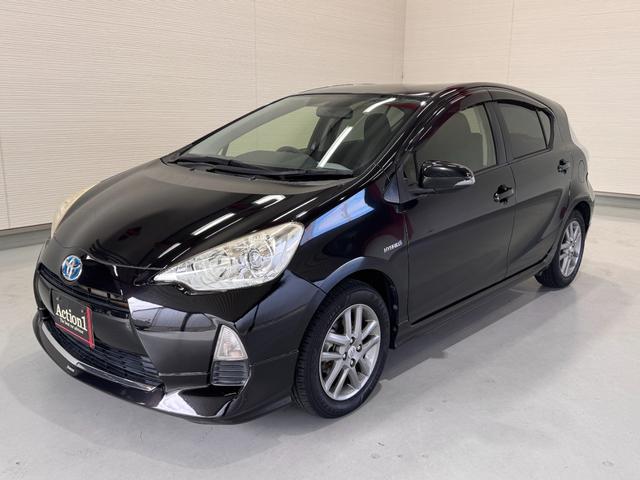 アクア Ｓ　モデリスタエアロ　メモリーナビ　ＥＴＣ　バックカメラ　Ｂｌｕｅｔｏｏｔｈ　フルセグＴＶ　純正１５インチアルミ　プッシュスタート　スマートキー　オートエアコン　オートライト　ライトレベライザー（5枚目）