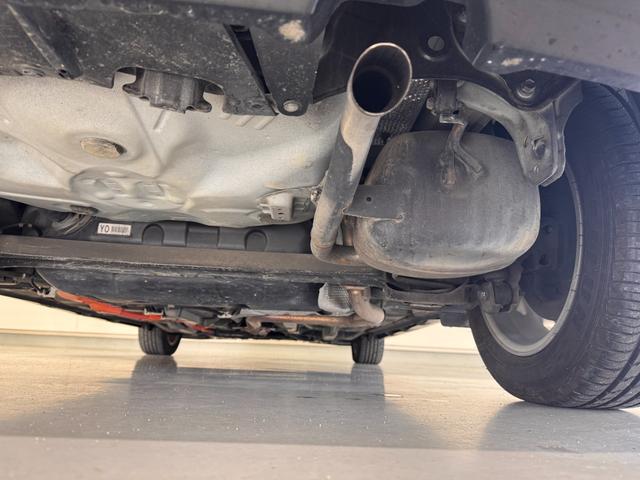 アクア Ｓ　モデリスタエアロ　メモリーナビ　ＥＴＣ　バックカメラ　Ｂｌｕｅｔｏｏｔｈ　フルセグＴＶ　純正１５インチアルミ　プッシュスタート　スマートキー　オートエアコン　オートライト　ライトレベライザー（34枚目）