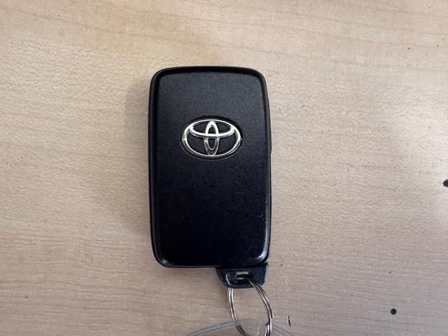 アクア Ｓ　モデリスタエアロ　メモリーナビ　ＥＴＣ　バックカメラ　Ｂｌｕｅｔｏｏｔｈ　フルセグＴＶ　純正１５インチアルミ　プッシュスタート　スマートキー　オートエアコン　オートライト　ライトレベライザー（53枚目）