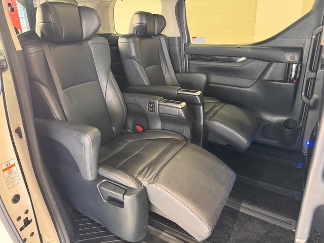 アルファード ２．５Ｓ　Ｃパッケージ　ワンオーナー　サンルーフ　モデリスタエアロ　後席モニター　シートヒーターベンチレーション　ＢＳＭ　クリアランスソナー　両側Ｐスラドア　Ｐバックドア　ＥＴＣ２．０　Ｂカメラ　アダプティブクルコン（40枚目）