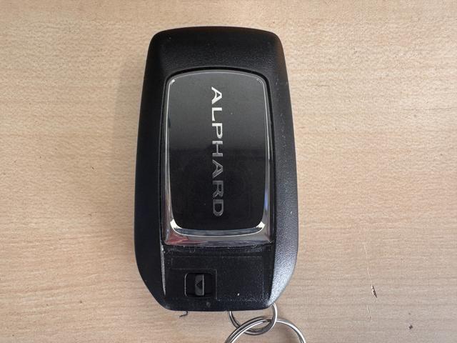 アルファード ２．５Ｓ　Ｃパッケージ　ワンオーナー　サンルーフ　モデリスタエアロ　後席モニター　シートヒーターベンチレーション　ＢＳＭ　クリアランスソナー　両側Ｐスラドア　Ｐバックドア　ＥＴＣ２．０　Ｂカメラ　アダプティブクルコン（77枚目）