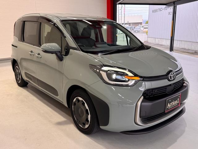 シエンタ ハイブリッドＺ　純正１０．５型ディスプレイオーディオ　アラウンドビューモニター　ａｐｐｌｅｃａｒｐｌａｙ　アダプティブクルーズコントロール　ＢＳＭ　両側Ｐスラドア　ＥＴＣ　ドラレコ　レーンアシスト　ＡＣ１００Ｖ電源（3枚目）