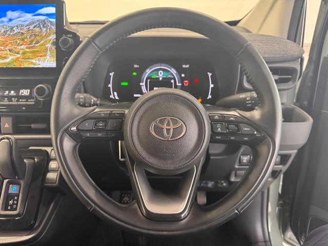 シエンタ ハイブリッドＺ　純正１０．５型ディスプレイオーディオ　アラウンドビューモニター　ａｐｐｌｅｃａｒｐｌａｙ　アダプティブクルーズコントロール　ＢＳＭ　両側Ｐスラドア　ＥＴＣ　ドラレコ　レーンアシスト　ＡＣ１００Ｖ電源（8枚目）