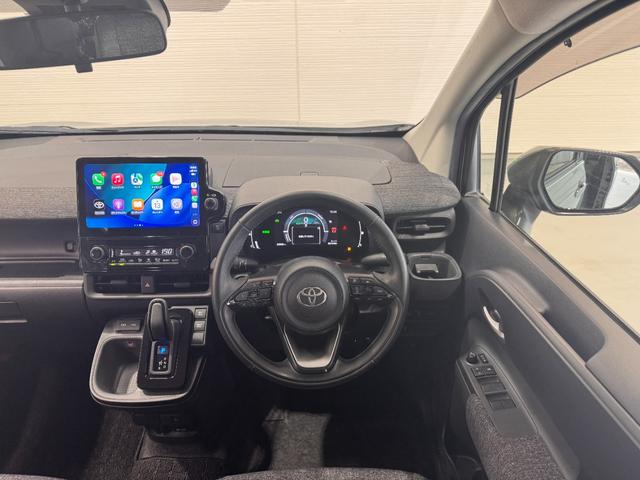 シエンタ ハイブリッドＺ　純正１０．５型ディスプレイオーディオ　アラウンドビューモニター　ａｐｐｌｅｃａｒｐｌａｙ　アダプティブクルーズコントロール　ＢＳＭ　両側Ｐスラドア　ＥＴＣ　ドラレコ　レーンアシスト　ＡＣ１００Ｖ電源（27枚目）