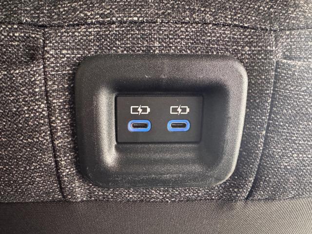 シエンタ ハイブリッドＺ　純正１０．５型ディスプレイオーディオ　アラウンドビューモニター　ａｐｐｌｅｃａｒｐｌａｙ　アダプティブクルーズコントロール　ＢＳＭ　両側Ｐスラドア　ＥＴＣ　ドラレコ　レーンアシスト　ＡＣ１００Ｖ電源（55枚目）