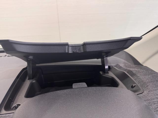 シエンタ ハイブリッドＺ　純正１０．５型ディスプレイオーディオ　アラウンドビューモニター　ａｐｐｌｅｃａｒｐｌａｙ　アダプティブクルーズコントロール　ＢＳＭ　両側Ｐスラドア　ＥＴＣ　ドラレコ　レーンアシスト　ＡＣ１００Ｖ電源（75枚目）