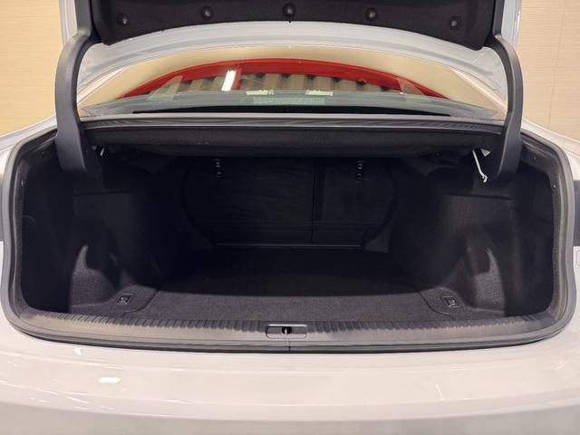 ＩＳ ＩＳ３５０　Ｆスポーツ　サンルーフ　ＴＲＤエアロ　ＴＲＤマフラー　純正１０．３インチナビ　黒革シート　ＢＳＭ　アダプティブクルコン　ＥＴＣ２．０　Ｂカメラ　ドラレコ　シートヒーター　クリアランスソナー　純正１８インチＡＷ（35枚目）