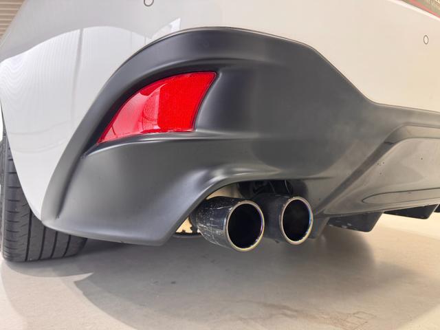 ＩＳ ＩＳ３５０　Ｆスポーツ　サンルーフ　ＴＲＤエアロ　ＴＲＤマフラー　純正１０．３インチナビ　黒革シート　ＢＳＭ　アダプティブクルコン　ＥＴＣ２．０　Ｂカメラ　ドラレコ　シートヒーター　クリアランスソナー　純正１８インチＡＷ（39枚目）