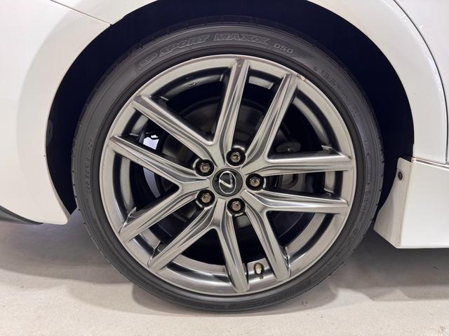 ＩＳ ＩＳ３５０　Ｆスポーツ　サンルーフ　ＴＲＤエアロ　ＴＲＤマフラー　純正１０．３インチナビ　黒革シート　ＢＳＭ　アダプティブクルコン　ＥＴＣ２．０　Ｂカメラ　ドラレコ　シートヒーター　クリアランスソナー　純正１８インチＡＷ（49枚目）