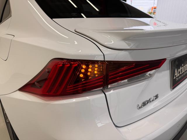 ＩＳ ＩＳ３５０　Ｆスポーツ　サンルーフ　ＴＲＤエアロ　ＴＲＤマフラー　純正１０．３インチナビ　黒革シート　ＢＳＭ　アダプティブクルコン　ＥＴＣ２．０　Ｂカメラ　ドラレコ　シートヒーター　クリアランスソナー　純正１８インチＡＷ（53枚目）