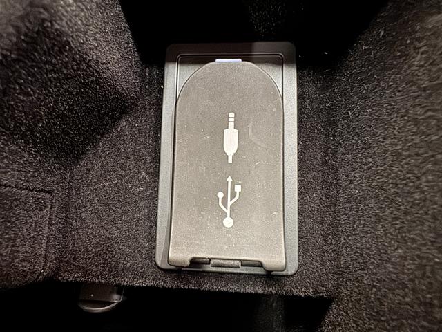 ＩＳ ＩＳ３５０　Ｆスポーツ　サンルーフ　ＴＲＤエアロ　ＴＲＤマフラー　純正１０．３インチナビ　黒革シート　ＢＳＭ　アダプティブクルコン　ＥＴＣ２．０　Ｂカメラ　ドラレコ　シートヒーター　クリアランスソナー　純正１８インチＡＷ（59枚目）