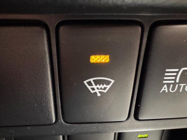 ＩＳ ＩＳ３５０　Ｆスポーツ　サンルーフ　ＴＲＤエアロ　ＴＲＤマフラー　純正１０．３インチナビ　黒革シート　ＢＳＭ　アダプティブクルコン　ＥＴＣ２．０　Ｂカメラ　ドラレコ　シートヒーター　クリアランスソナー　純正１８インチＡＷ（69枚目）