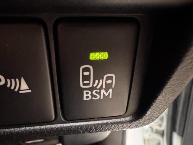 ＩＳ ＩＳ３５０　Ｆスポーツ　サンルーフ　ＴＲＤエアロ　ＴＲＤマフラー　純正１０．３インチナビ　黒革シート　ＢＳＭ　アダプティブクルコン　ＥＴＣ２．０　Ｂカメラ　ドラレコ　シートヒーター　クリアランスソナー　純正１８インチＡＷ（71枚目）